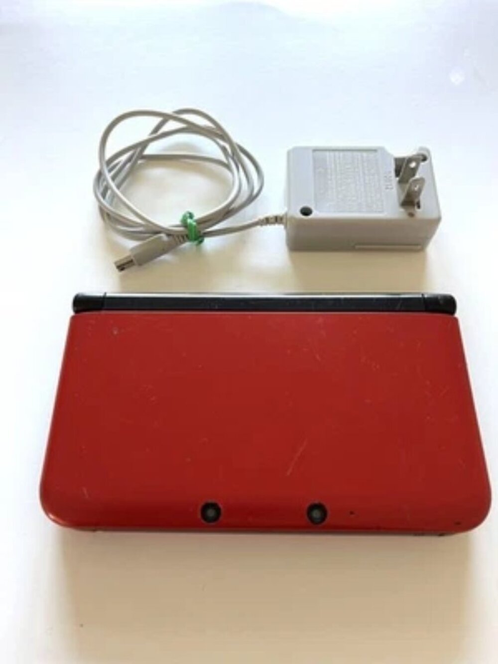 Nintendo 3DS XL Handheld Gaming Console Flame Red SPR-001 Dual Screen System